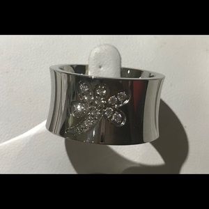 Silver ring design dragonfly